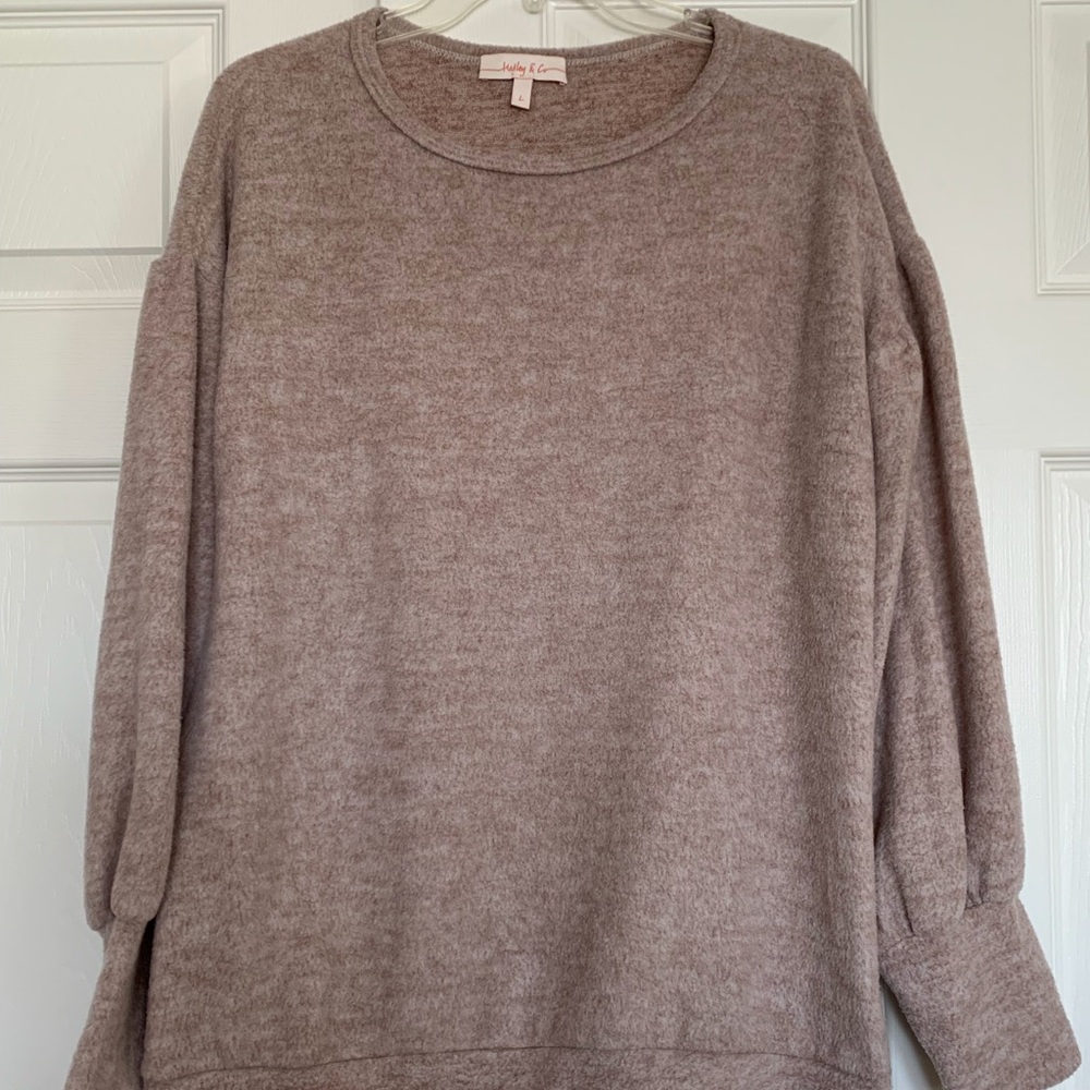 Hailey & Co Boutique Top - sz L